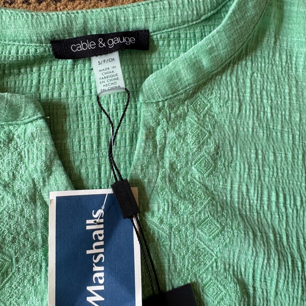 T-shirt blouse